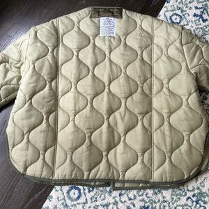 TEDDY QUILTED JACKET - MOSS GREEN